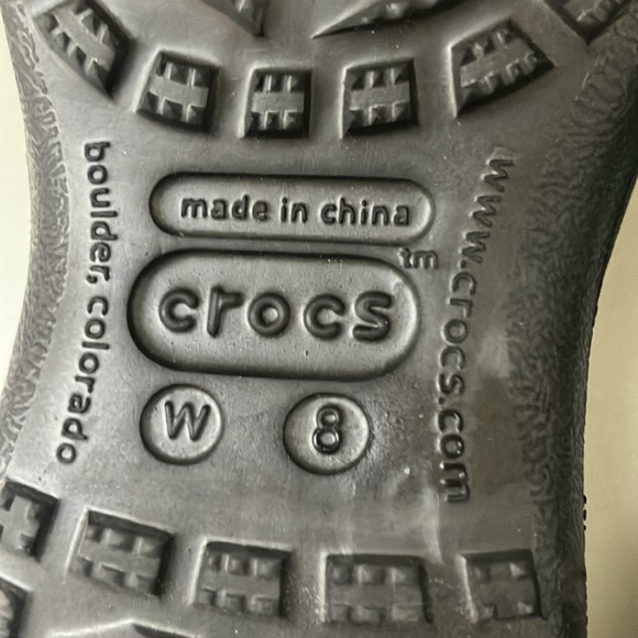 CROCS Shoes Crocs Audrey Hallmark Slides Black With Green Ribbon 